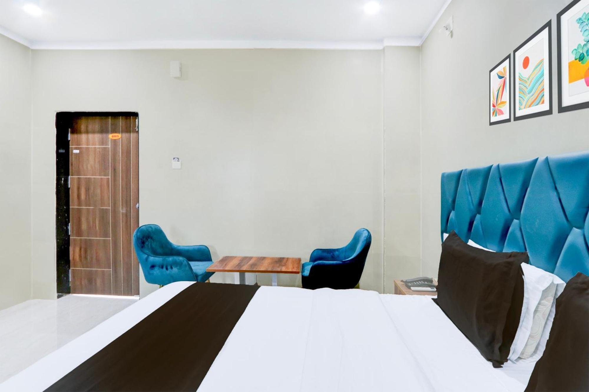 Hotel O Pr Grand Khammam エクステリア 写真