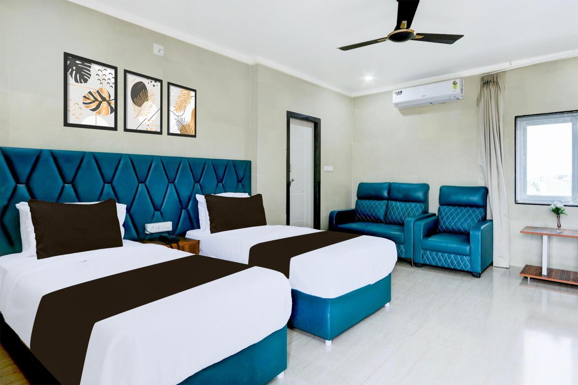 Hotel O Pr Grand Khammam エクステリア 写真