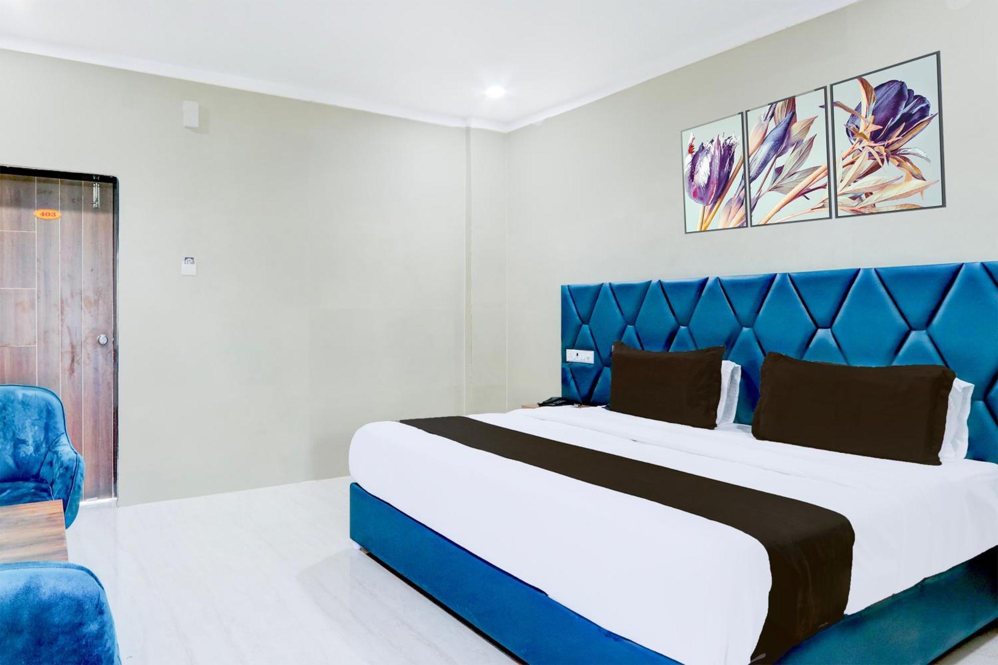 Hotel O Pr Grand Khammam エクステリア 写真