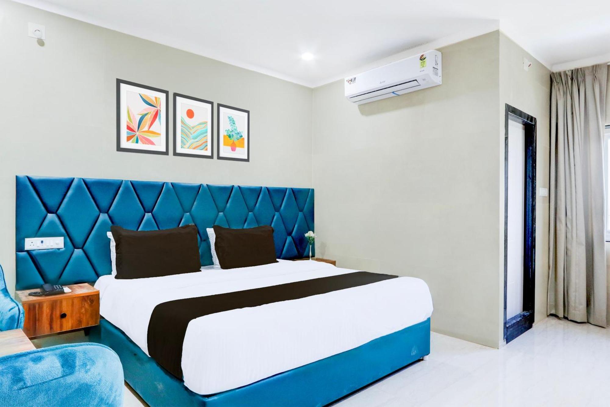 Hotel O Pr Grand Khammam エクステリア 写真